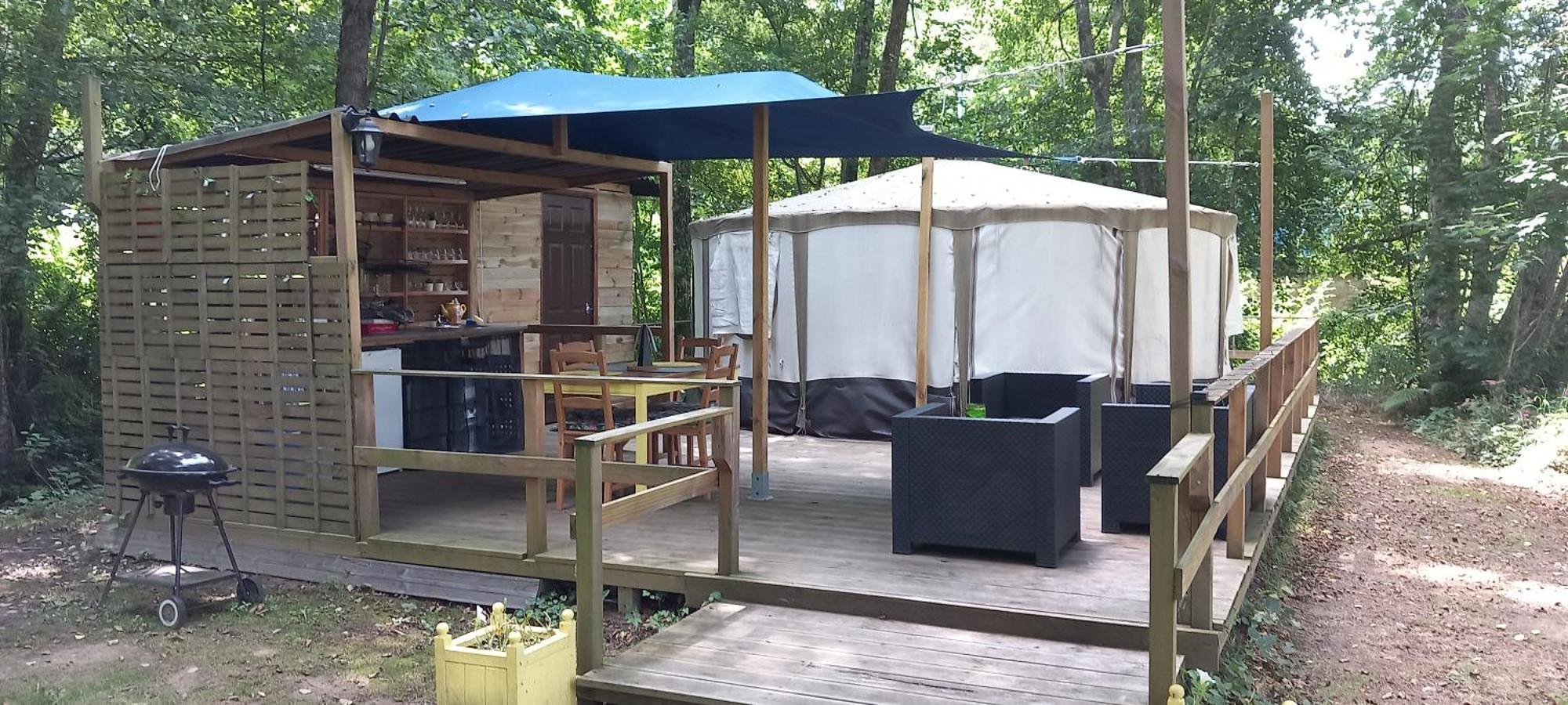 ホテル Luxury Glamping @Moulin Des Forges Moutier-Malcard エクステリア 写真